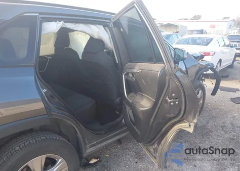 2022 Toyota Rav4 Xle z USA, uszkodzony, nr VIN 2T3W1RFV2NC210585